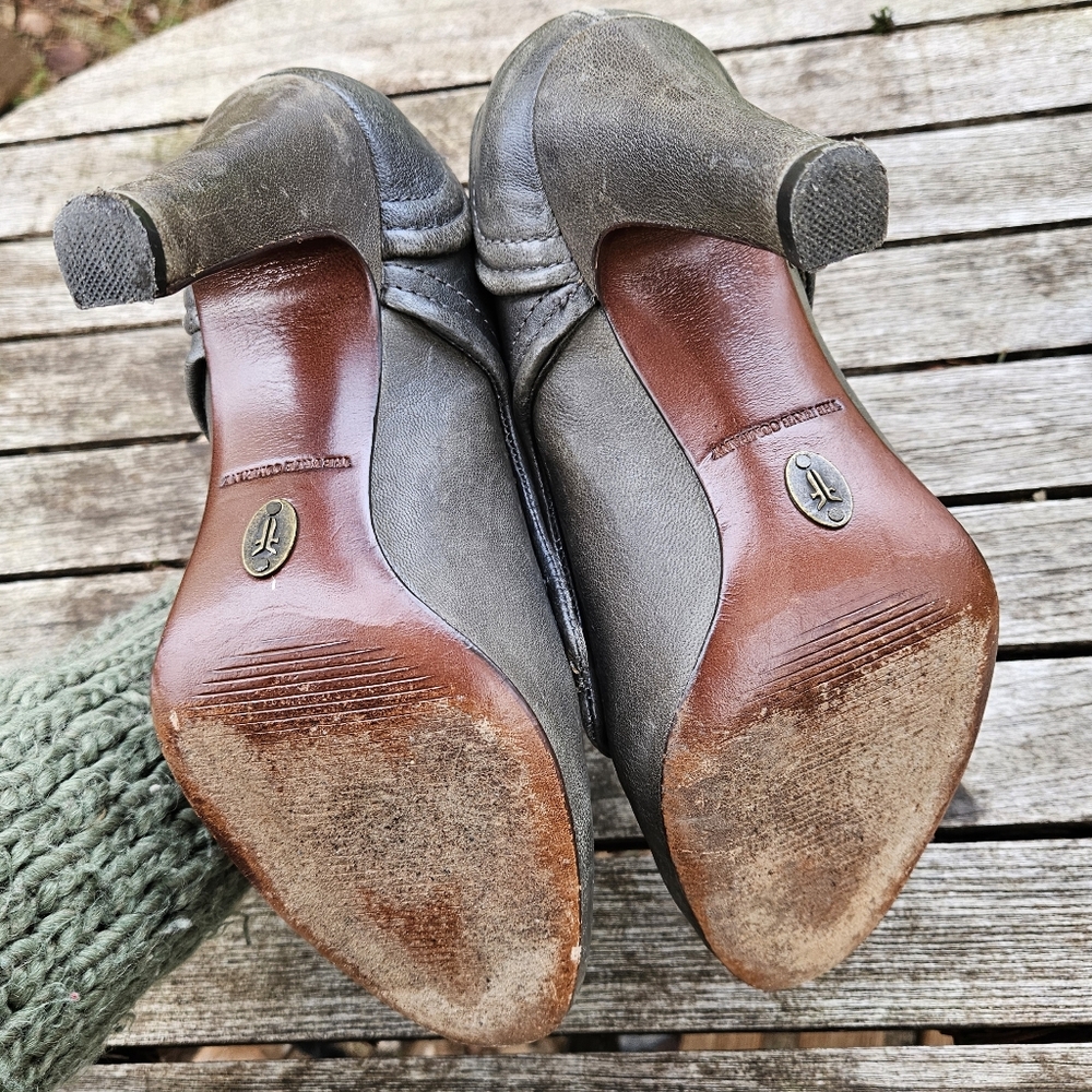 FYRE Ava Oxford Leather Lace-Up Booties - Picture 7 of 9